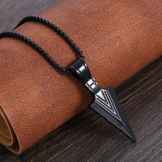 Silvery Small Arrow Pendant Necklace for Travel and Parties