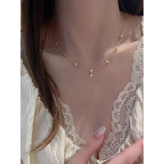 Zircon Four Leaf Clover Minimalist Collarbone Necklace