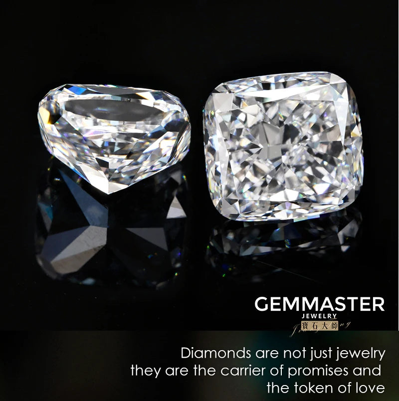 Cushion cut Lab grown diamonds including a GIA IGI certificate 
Colour: D E F 
Clarity: VVS
Sizes: 0.5ct 1ct
Cut: Excellent cut