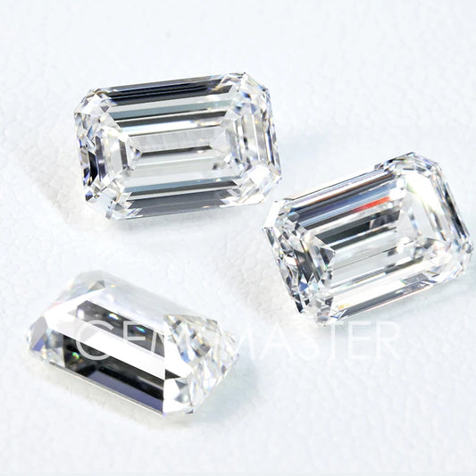 Emerald cut Lab Diamond With GIA IGI certificate
Clarity: VVS VS
Colour: D E F
Size: 1ct 2ct 3ct
Cut: Excellent cut